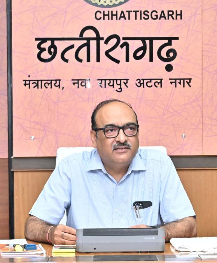 मुख्य सचिव श्री विकासशील ने उच्च स्तरीय बैठक में विभागीय सचिवों से विभागीय काम-काज की ली जानकारी मुख्य सचिव श्री विकासशील ने उच्च स्तरीय बैठक में विभागीय सचिवों से विभागीय काम-काज की ली जानकारी