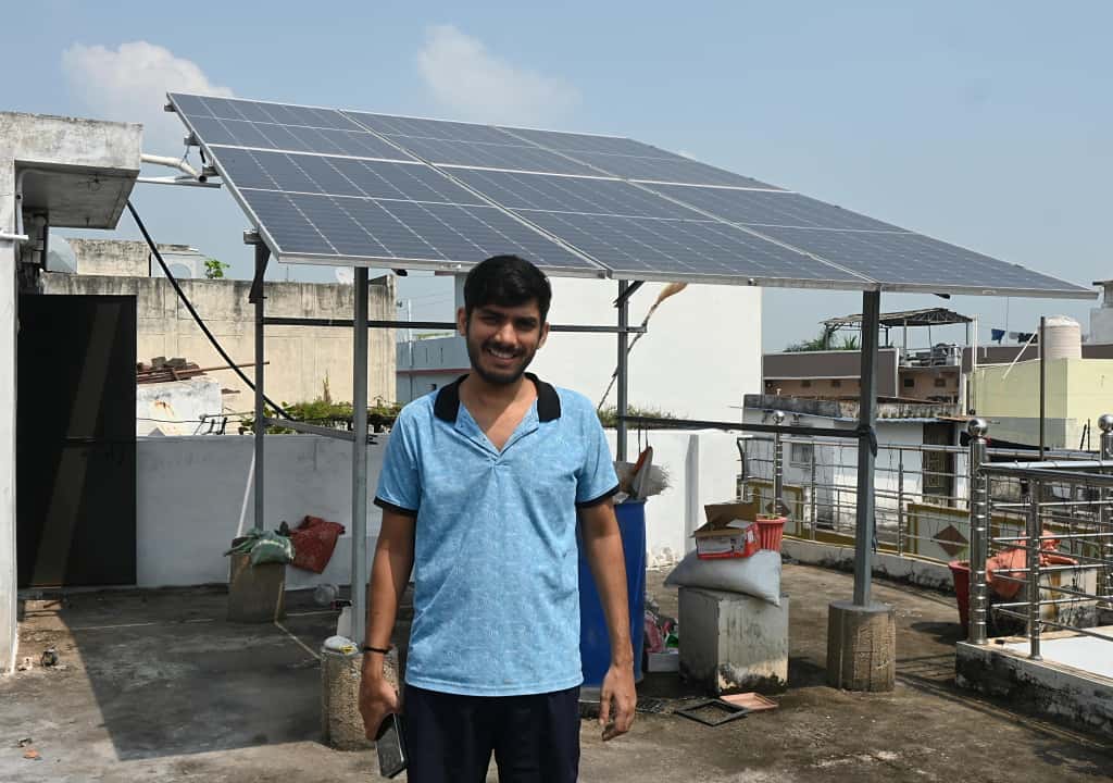 पीएम सूर्यघर मुफ्त बिजली योजना से घर में उजाला और मन में खुशहाली पीएम सूर्यघर मुफ्त बिजली योजना से घर में उजाला और मन में खुशहाली