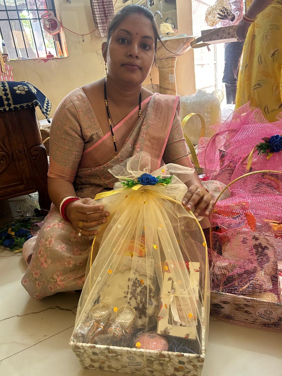 संगिनी के दिवाली उपहारों की धूम : बिहान की दीदियों ने तैयार किए संगिनी ब्रांड के आकर्षक गिफ्ट हैम्पर संगिनी के दिवाली उपहारों की धूम : बिहान की दीदियों ने तैयार किए संगिनी ब्रांड के आकर्षक गिफ्ट हैम्पर