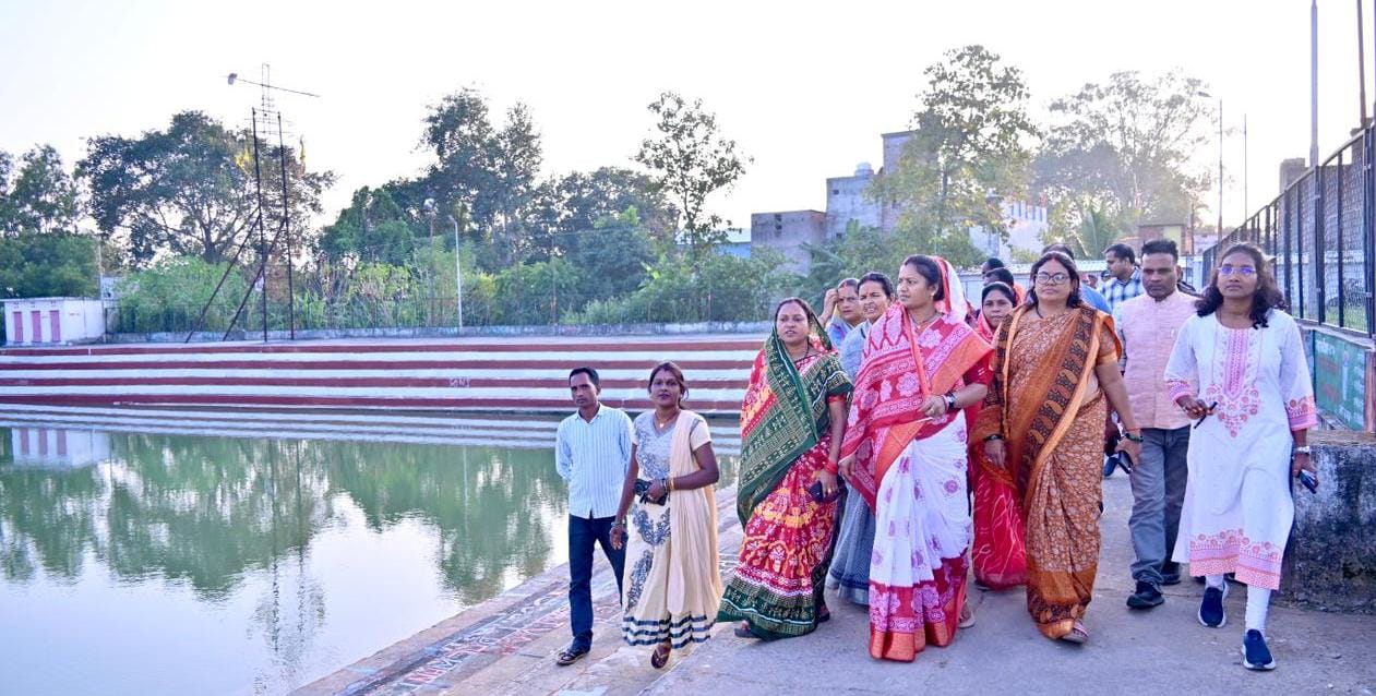 छठ पर्व की तैयारी का लिया जायजा – मंत्री श्रीमती लक्ष्मी राजवाड़े ने किया भटगांव छठ घाट का निरीक्षण छठ पर्व की तैयारी का लिया जायजा – मंत्री श्रीमती लक्ष्मी राजवाड़े ने किया भटगांव छठ घाट का निरीक्षण