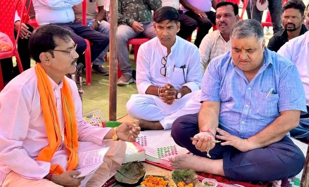 पर्यटन एवं संस्कृति मंत्री श्री राजेश अग्रवाल ने नए कॉलेज भवन का किया भूमिपूजन पर्यटन एवं संस्कृति मंत्री श्री राजेश अग्रवाल ने नए कॉलेज भवन का किया भूमिपूजन