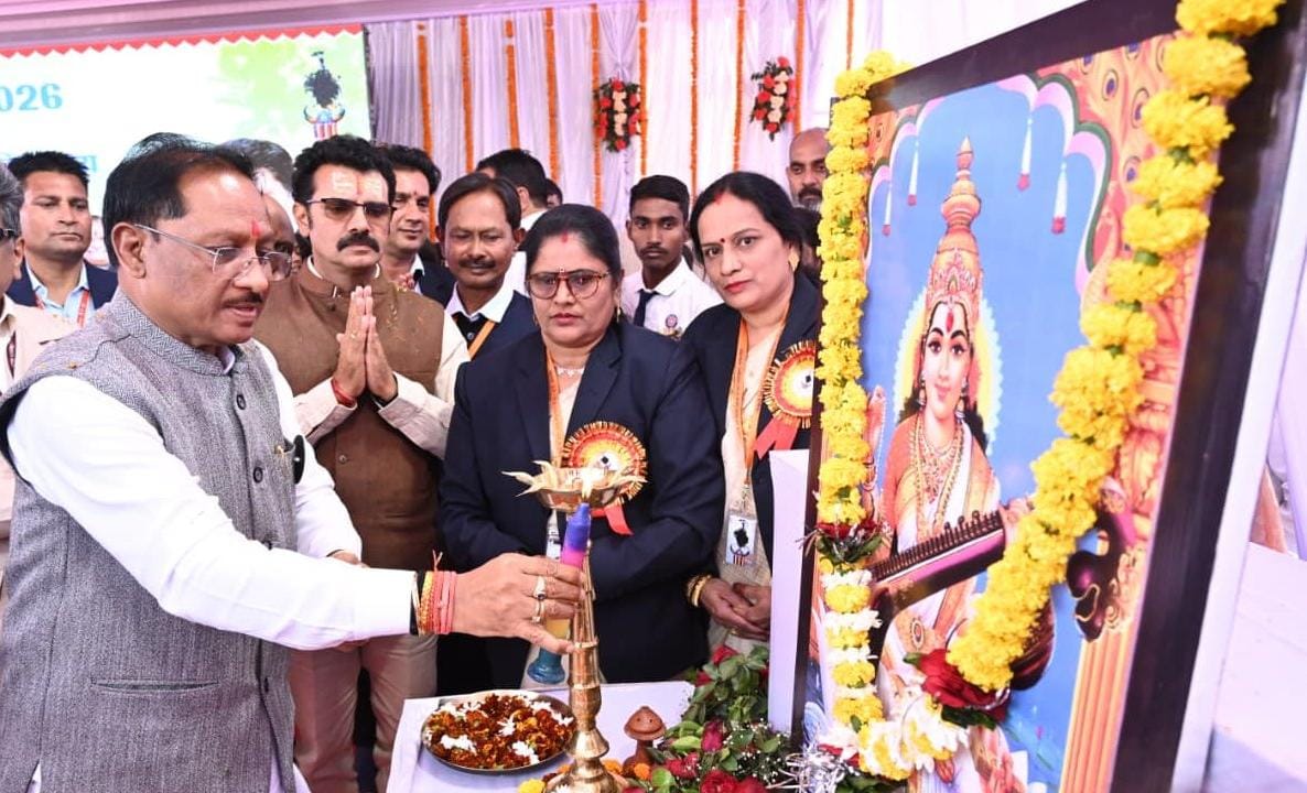 शिक्षा ही विकास का मूलमंत्र है, शिक्षा के बिना जीवन अधूरा — मुख्यमंत्री श्री विष्णु देव साय शिक्षा ही विकास का मूलमंत्र है, शिक्षा के बिना जीवन अधूरा — मुख्यमंत्री श्री विष्णु देव साय