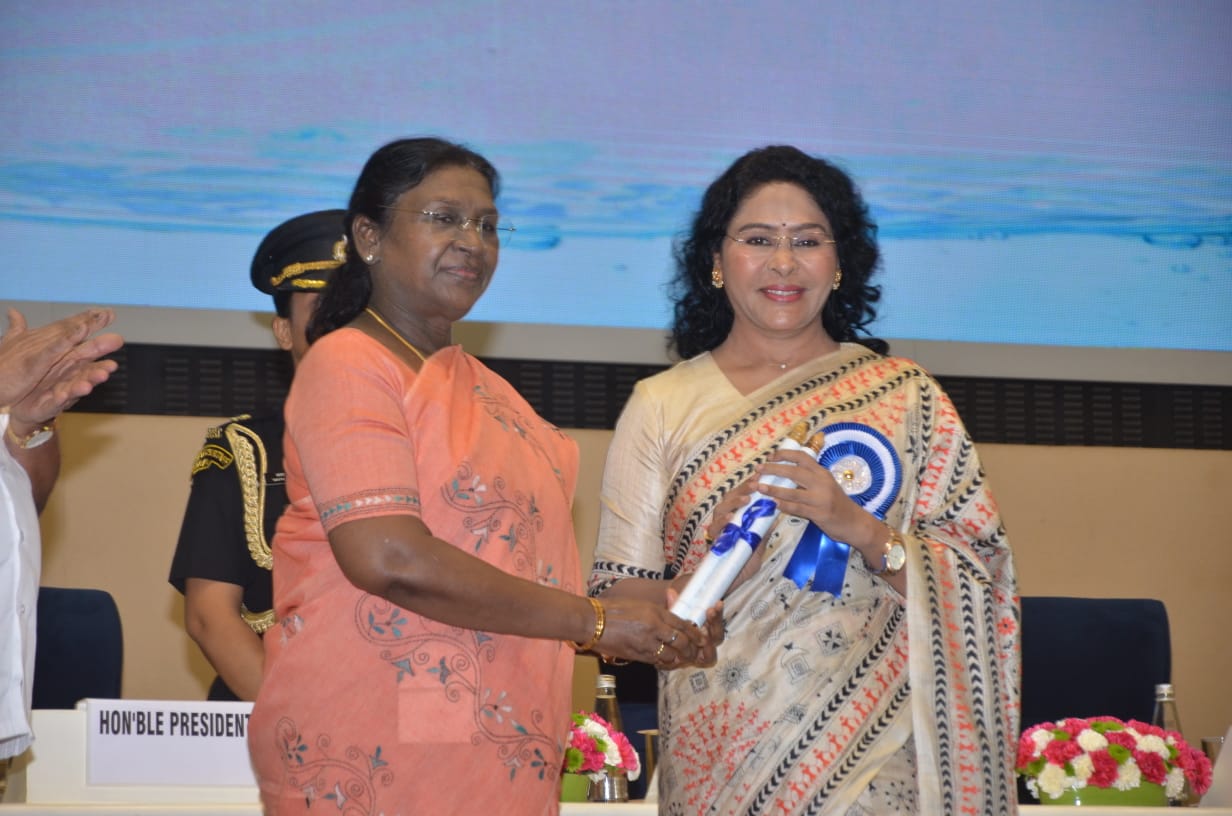 छत्तीसगढ़ को जल संरक्षण के क्षेत्र में उत्कृष्ट कार्यों के लिए राष्ट्रीय स्तर पर मिला सम्मान छत्तीसगढ़ को जल संरक्षण के क्षेत्र में उत्कृष्ट कार्यों के लिए राष्ट्रीय स्तर पर मिला सम्मान