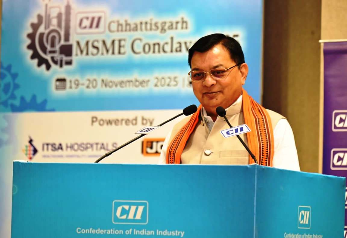 नई औद्यागिक नीति से प्रदेश में बेहतर औद्योगिक वातावरण का निर्माण – श्री देवांगन नई औद्यागिक नीति से प्रदेश में बेहतर औद्योगिक वातावरण का निर्माण – श्री देवांगन