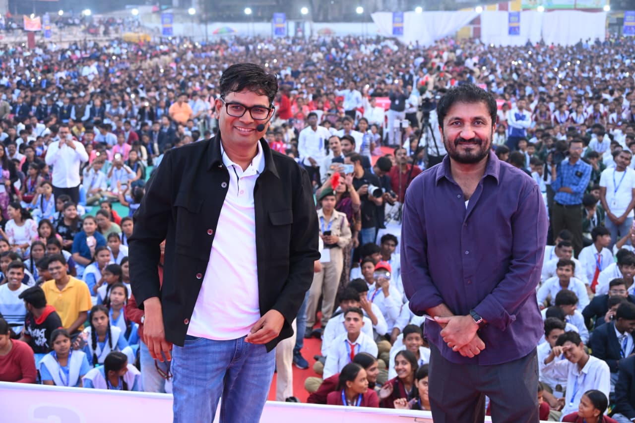 संघर्ष, मेहनत और आत्मविश्वास ही सफलता की कुंजी- वित्त मंत्री श्री ओपी चौधरी संघर्ष, मेहनत और आत्मविश्वास ही सफलता की कुंजी- वित्त मंत्री श्री ओपी चौधरी