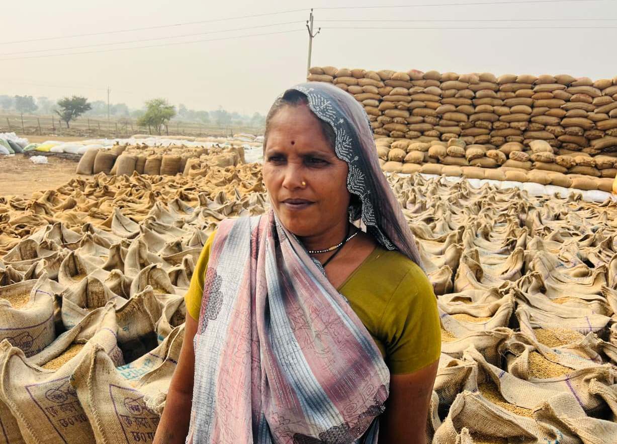 किसानों से धान खरीदी के लिए पारदर्शी और डिजिटल व्यवस्था किसानों से धान खरीदी के लिए पारदर्शी और डिजिटल व्यवस्था