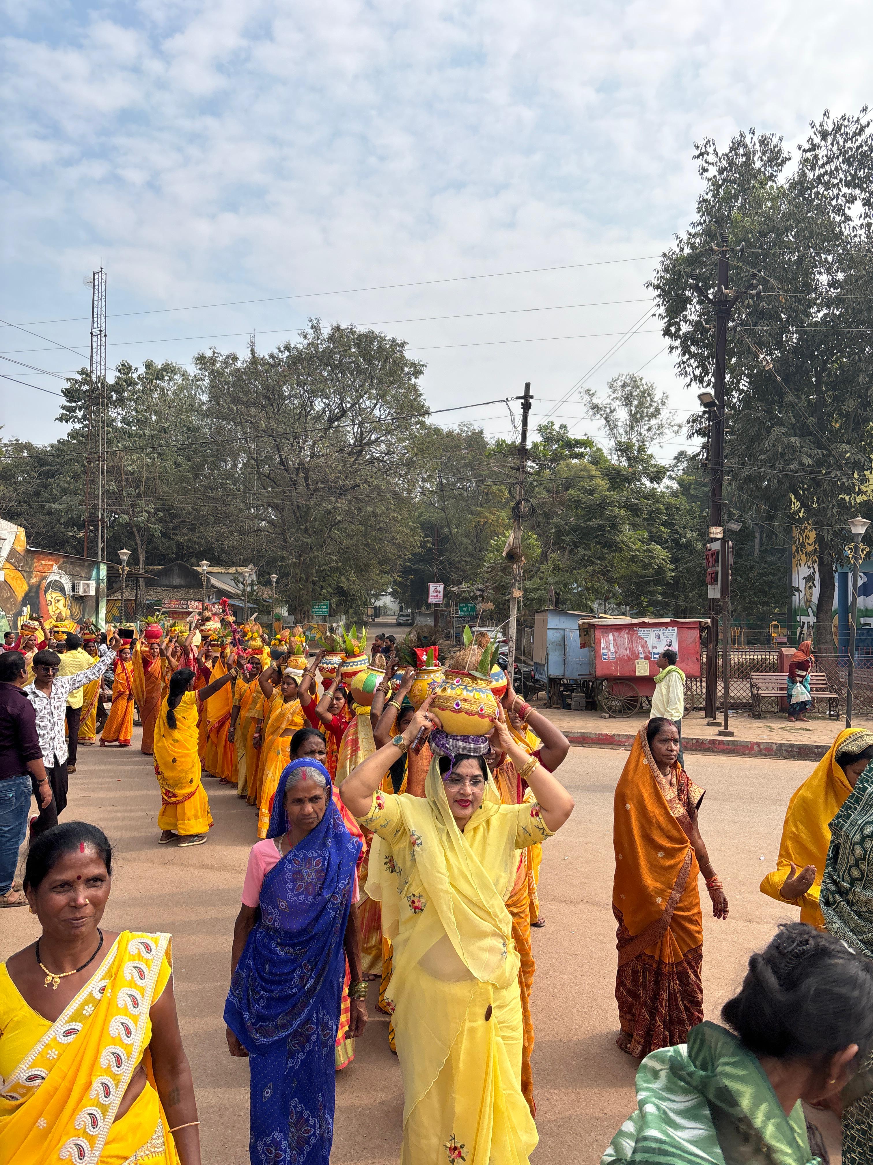गीता जयंती के कार्यक्रम मे सम्मिलित हुई नपाध्यक्ष श्रीमती प्रतिभा संतोष चौधरी…. गीता जयंती के कार्यक्रम मे सम्मिलित हुई नपाध्यक्ष श्रीमती प्रतिभा संतोष चौधरी….