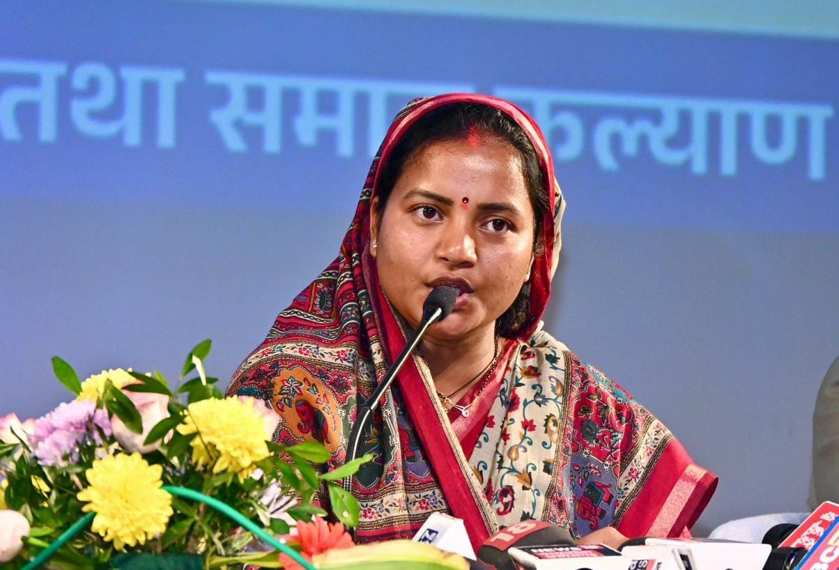 जल संरक्षण, पर्यटन विकास और स्थानीय युवाओं के लिए रोजगार के नए अवसर जल संरक्षण, पर्यटन विकास और स्थानीय युवाओं के लिए रोजगार के नए अवसर