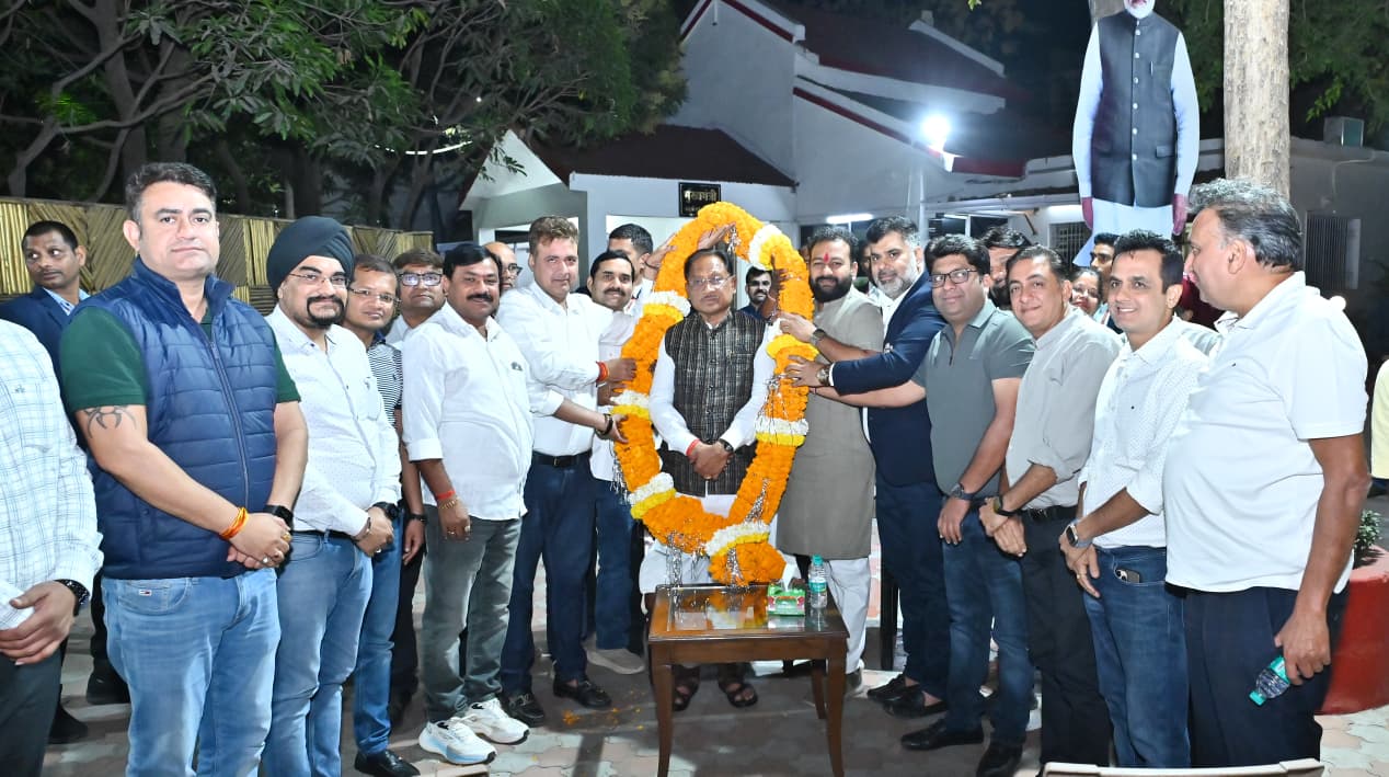 मुख्यमंत्री से छत्तीसगढ़ रियल एस्टेट वेलफेयर एसोसिएशन के प्रतिनिधिमंडल ने की मुलाकात मुख्यमंत्री से छत्तीसगढ़ रियल एस्टेट वेलफेयर एसोसिएशन के प्रतिनिधिमंडल ने की मुलाकात