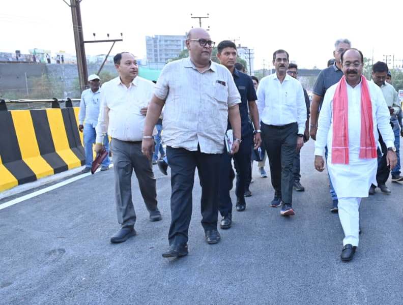 कचना ओवर-ब्रिज जल्द होगा शुरू, उप मुख्यमंत्री श्री अरुण साव ने अंतिम चरण के कार्यों का किया निरीक्षण