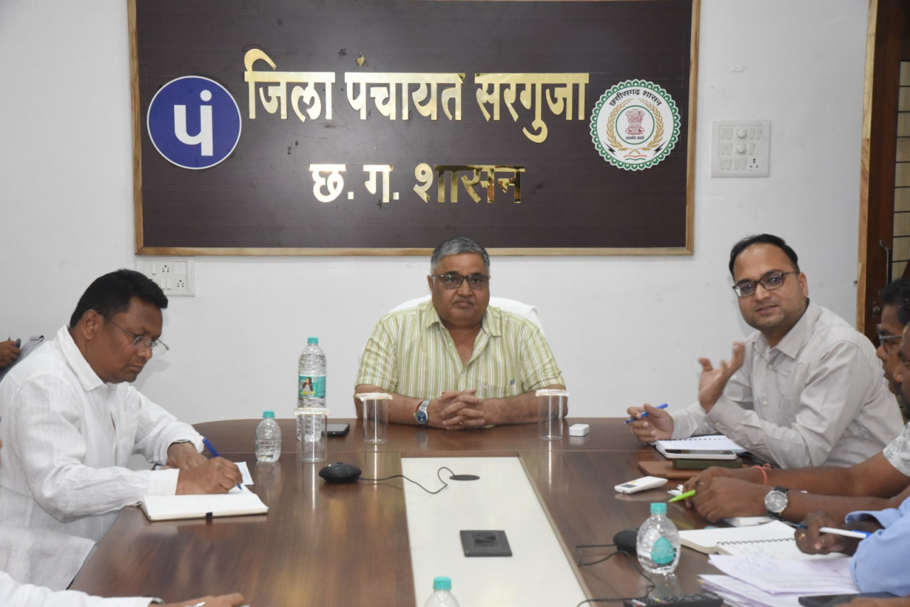 जनसुविधाओं पर मंत्री श्री राजेश अग्रवाल का फोकस- मानसून पूर्व सड़क, बिजली और पेयजल व्यवस्था दुरुस्त करने के निर्देश जनसुविधाओं पर मंत्री श्री राजेश अग्रवाल का फोकस- मानसून पूर्व सड़क, बिजली और पेयजल व्यवस्था दुरुस्त करने के निर्देश