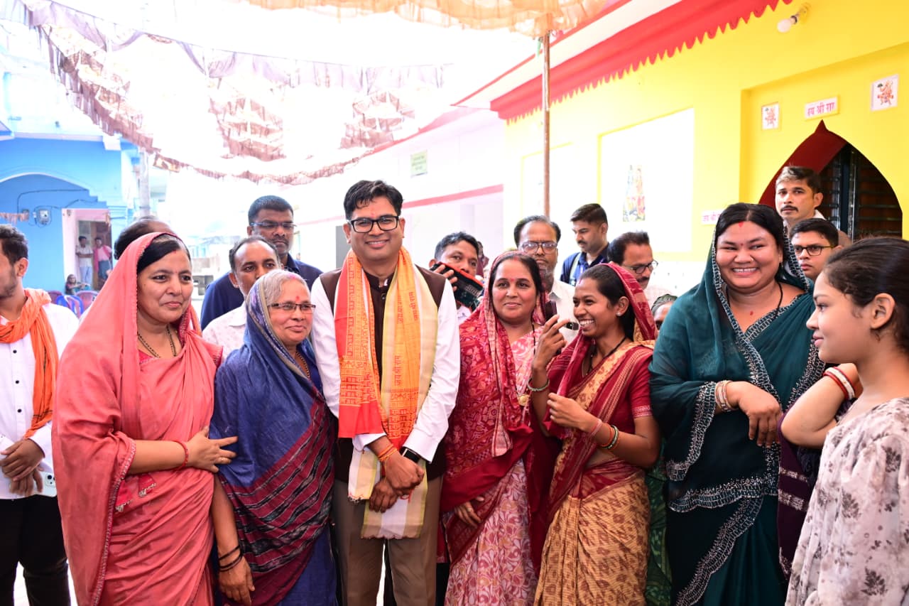 वित्त मंत्री श्री ओपी चौधरी ने जन्मदिवस पर किया सुंदरकांड पाठ, प्रदेशवासियों की सुख-समृद्धि की कामना