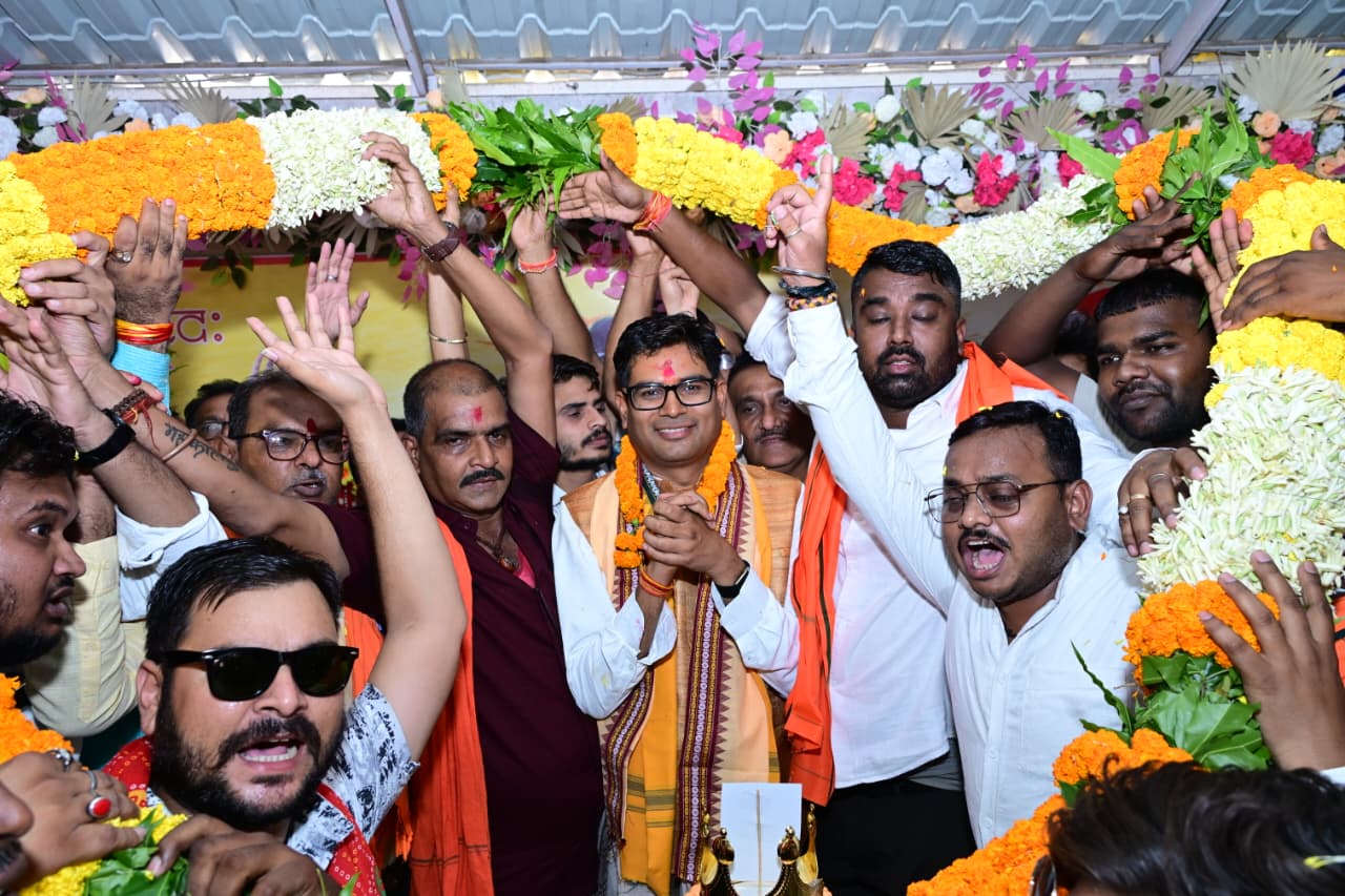 जन्मदिवस पर रायगढ़वासियों के स्नेह से अभिभूत हुए वित्त मंत्री श्री ओपी चौधरी, विभिन्न कार्यक्रमों में हुए शामिल