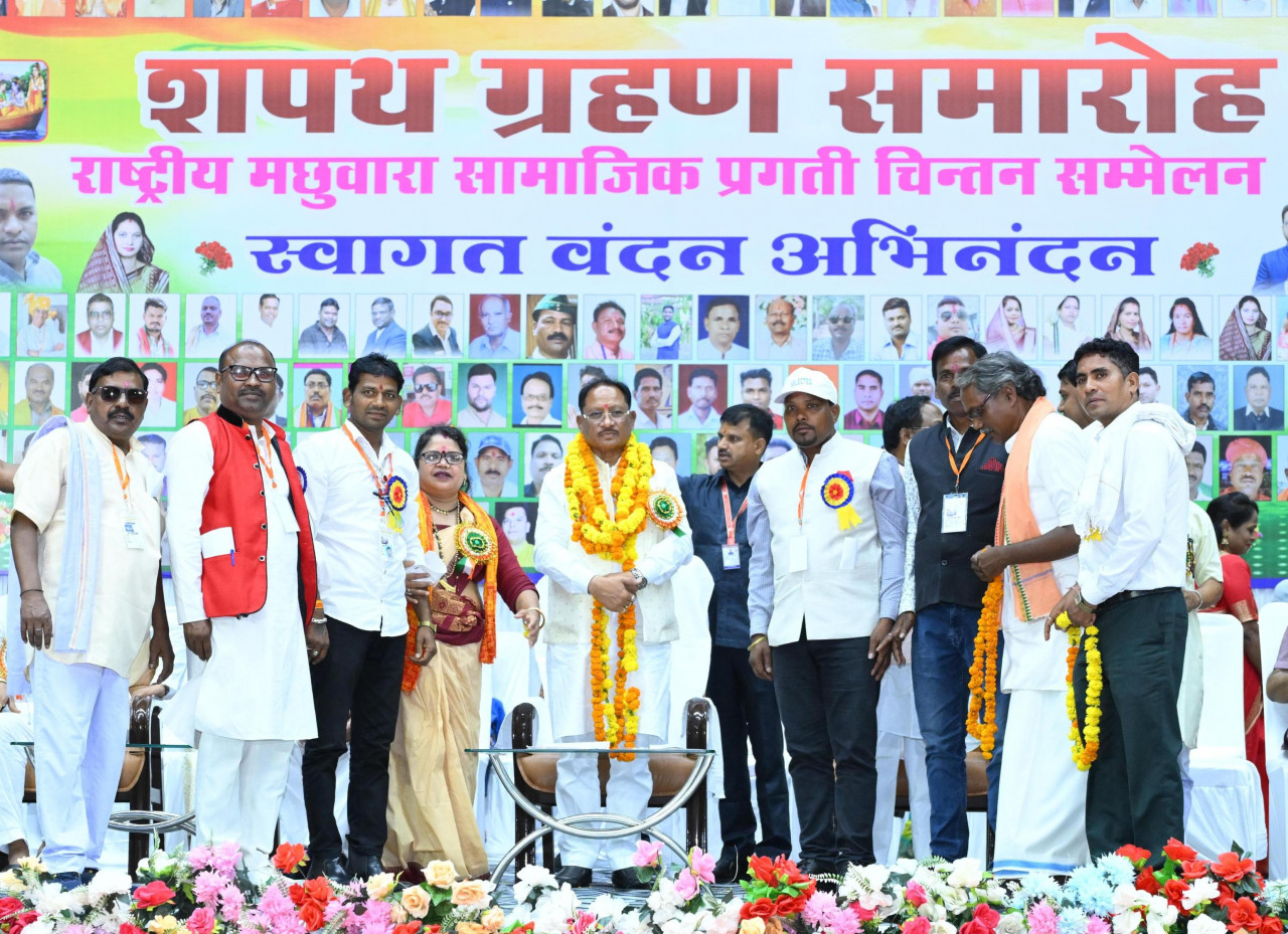 मछुआरों के लिए मुफ्त 5 लाख बीमा, 37 करोड़ का एक्वा पार्क और रोजगार के नए अवसर, CM साय ने किए बड़े ऐलान