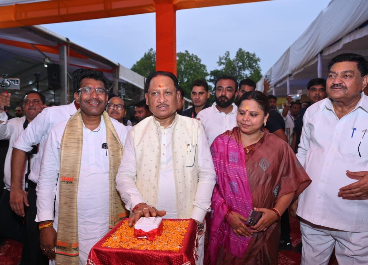 गरियाबंद में विकास का महाअभियान: सीएम साय ने दी 603 करोड़ की सौगात, 76 परियोजनाओं से बदलेगी जिले की तस्वीर