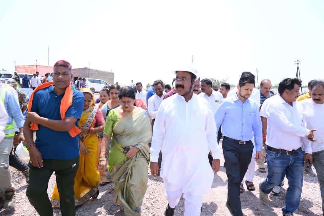 उप मुख्यमंत्री श्री अरुण साव ने नालंदा परिसर, मल्टी-लेवल पार्किंग और एसटीपी निर्माण कार्यों का किया निरीक्षण उप मुख्यमंत्री श्री अरुण साव ने नालंदा परिसर, मल्टी-लेवल पार्किंग और एसटीपी निर्माण कार्यों का किया निरीक्षण