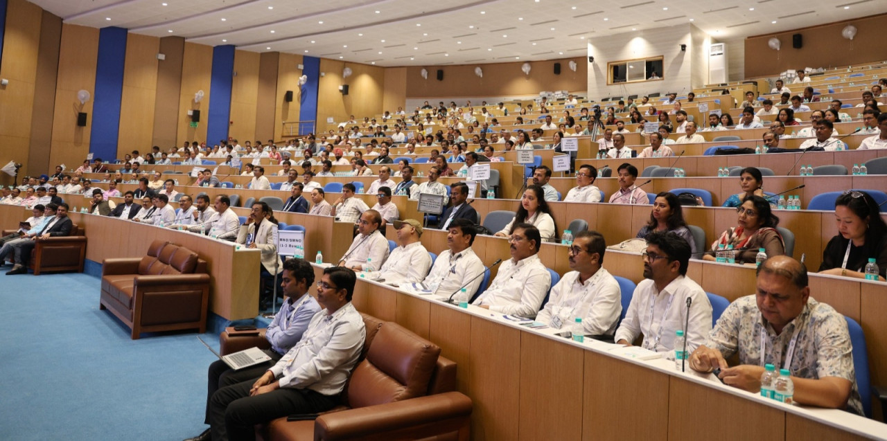 भारत निर्वाचन आयोग द्वारा मीडिया एवं संचार अधिकारियों के लिए राष्ट्रीय सम्मेलन आयोजित भारत निर्वाचन आयोग द्वारा मीडिया एवं संचार अधिकारियों के लिए राष्ट्रीय सम्मेलन आयोजित
