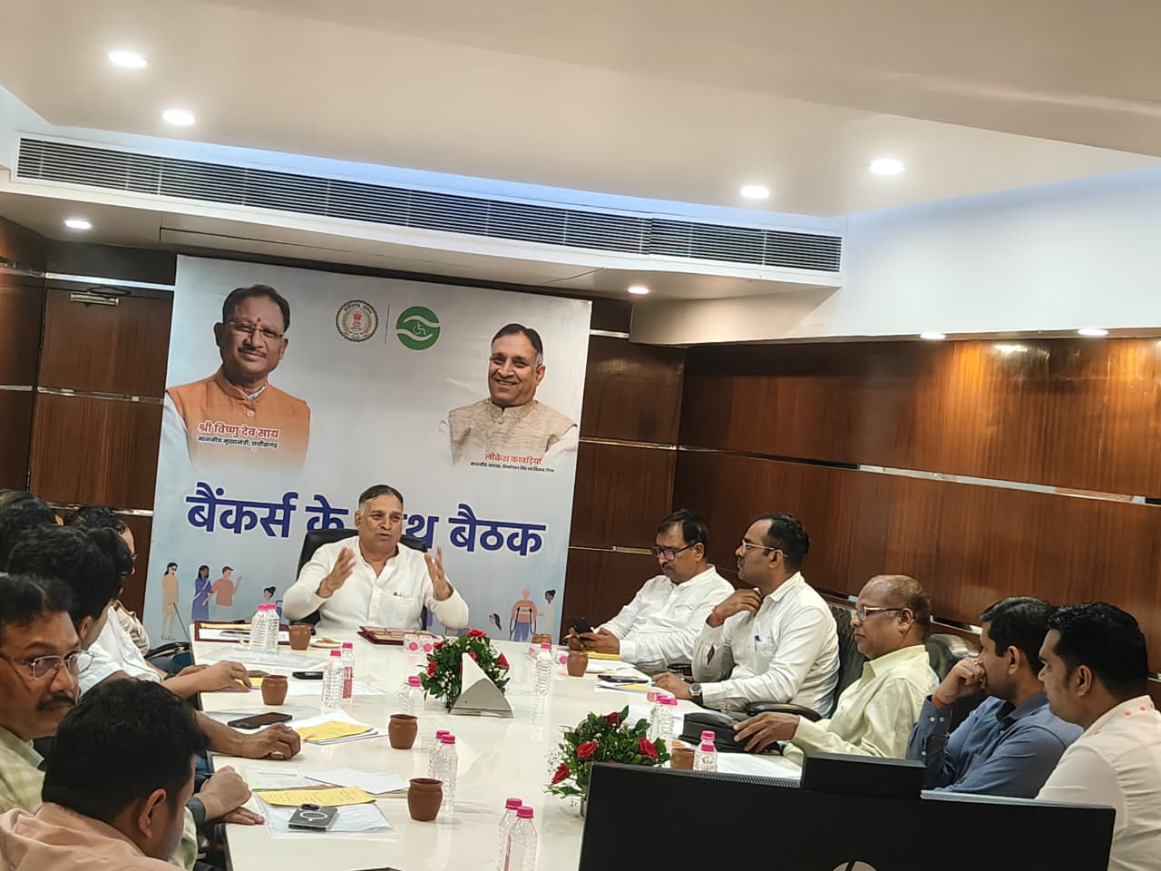 11 हजार दिव्यांगजनों को स्वरोजगार के लिए मिलेगा ऋण, कौशल प्रशिक्षण भी होगा अनिवार्य: श्री लोकेश कवाडि़या 11 हजार दिव्यांगजनों को स्वरोजगार के लिए मिलेगा ऋण, कौशल प्रशिक्षण भी होगा अनिवार्य: श्री लोकेश कवाडि़या