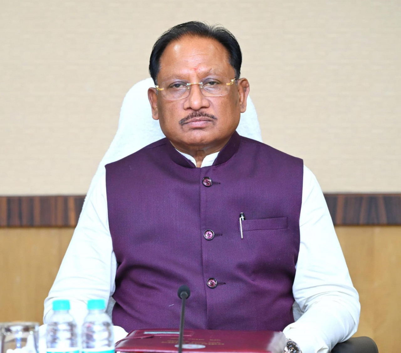 मुख्यमंत्री श्री विष्णु देव साय की अध्यक्षता में आज मंत्रालय, महानदी भवन में मंत्री परिषद की बैठक प्रारम्भ
