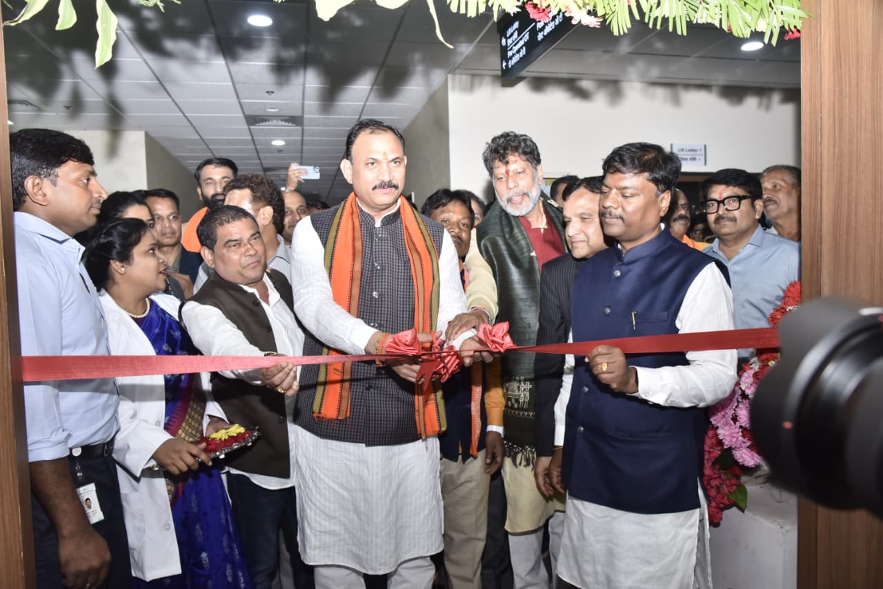 बस्तर को मिली अत्याधुनिक कैथलैब की सौगात- स्वास्थ्य मंत्री श्याम बिहारी जायसवाल ने किया लोकार्पण बस्तर को मिली अत्याधुनिक कैथलैब की सौगात- स्वास्थ्य मंत्री श्याम बिहारी जायसवाल ने किया लोकार्पण
