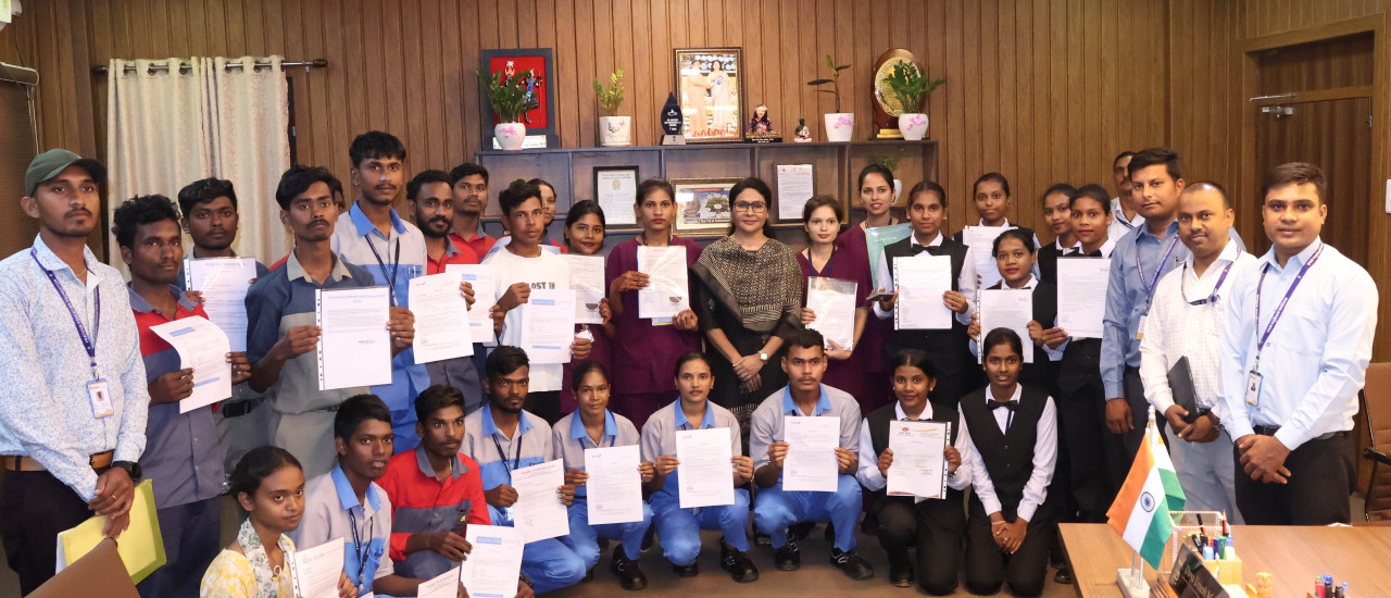 प्रशिक्षण से मिली नई उड़ान : 27 युवाओं को मिला निजी कंपनियों में रोजगार