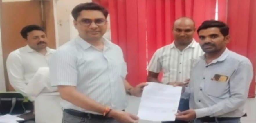 ​डिजिटल क्रांति -सेवा सेतु से घर बैठे मिल रहा है प्रमाण पत्र