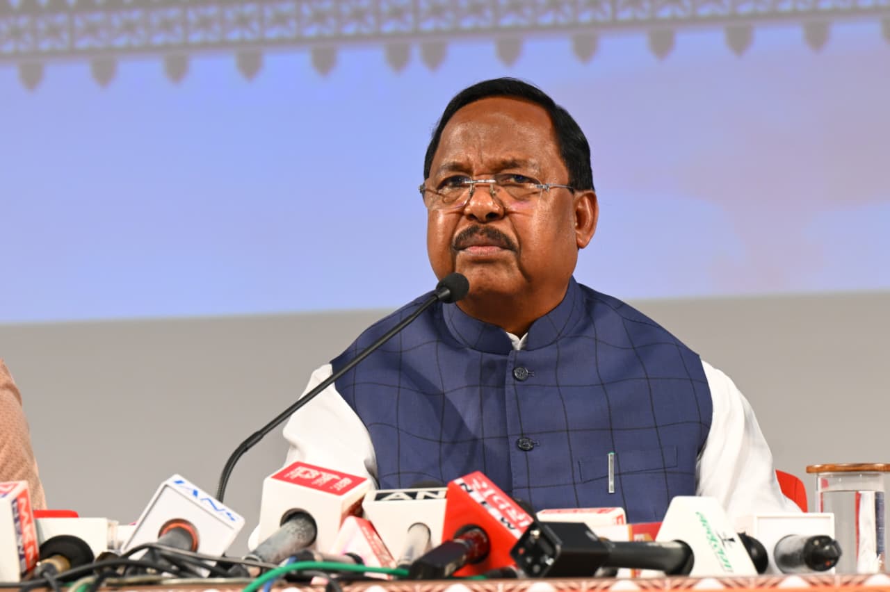 आदिवासी विकास को मिली नई उड़ान! मंत्री रामविचार नेताम ने गिनाईं बड़ी उपलब्धियां, आगे का रोडमैप भी बताया