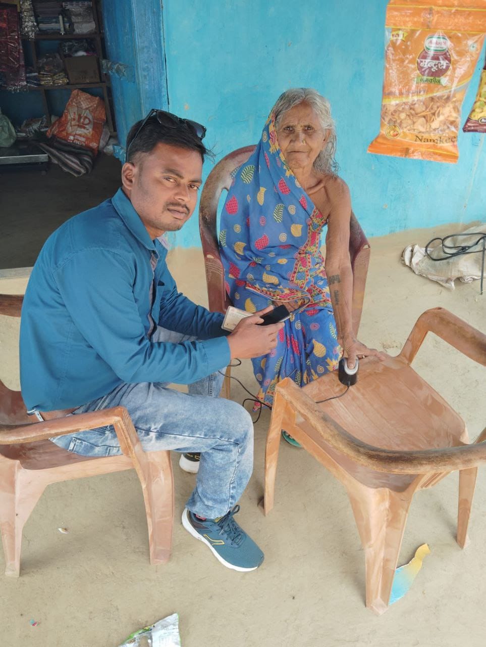 आयुष्मान भारत और वय वंदना अभियान से घर-घर जुड़ रहे हितग्राही आयुष्मान भारत और वय वंदना अभियान से घर-घर जुड़ रहे हितग्राही