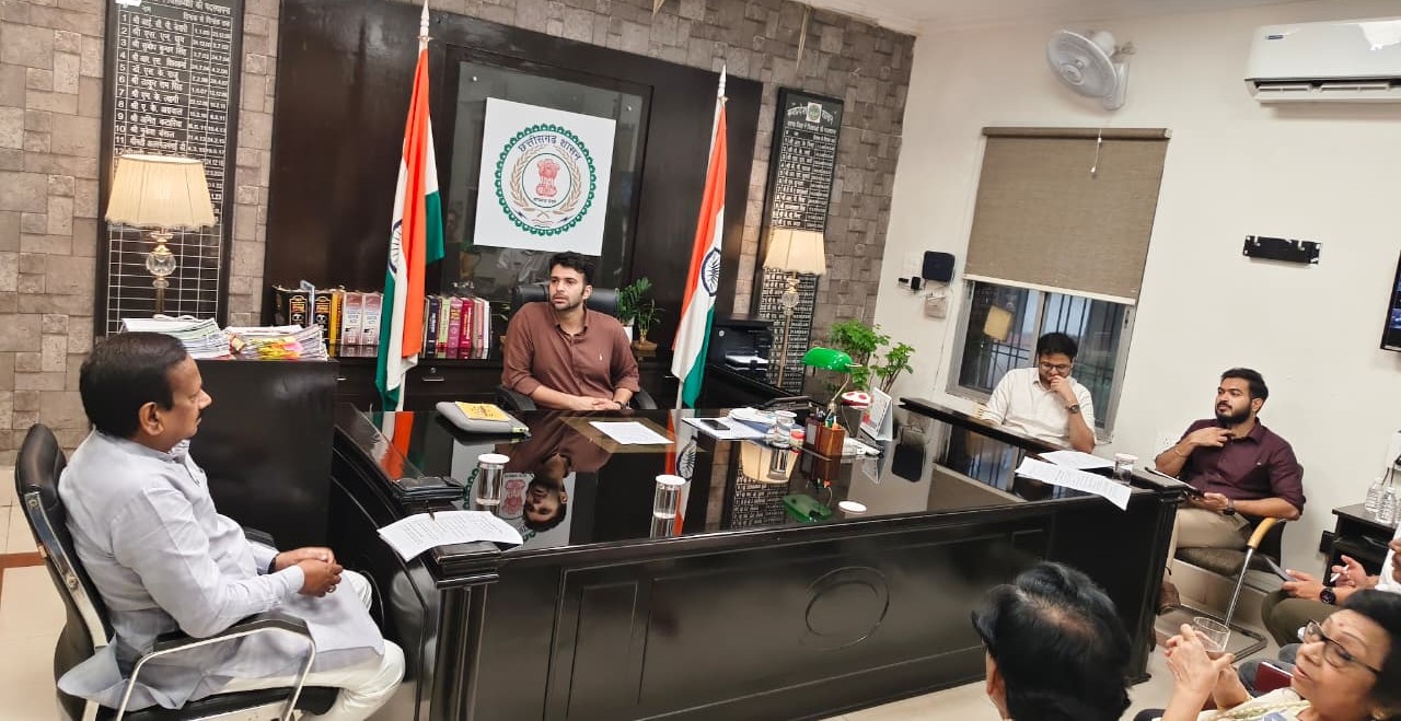 14 सितंबर से सुर, ताल और घुंघरुओं की झंकार से गूंजेगा 41 वें चक्रधर समारोह का मंच 14 सितंबर से सुर, ताल और घुंघरुओं की झंकार से गूंजेगा 41 वें चक्रधर समारोह का मंच