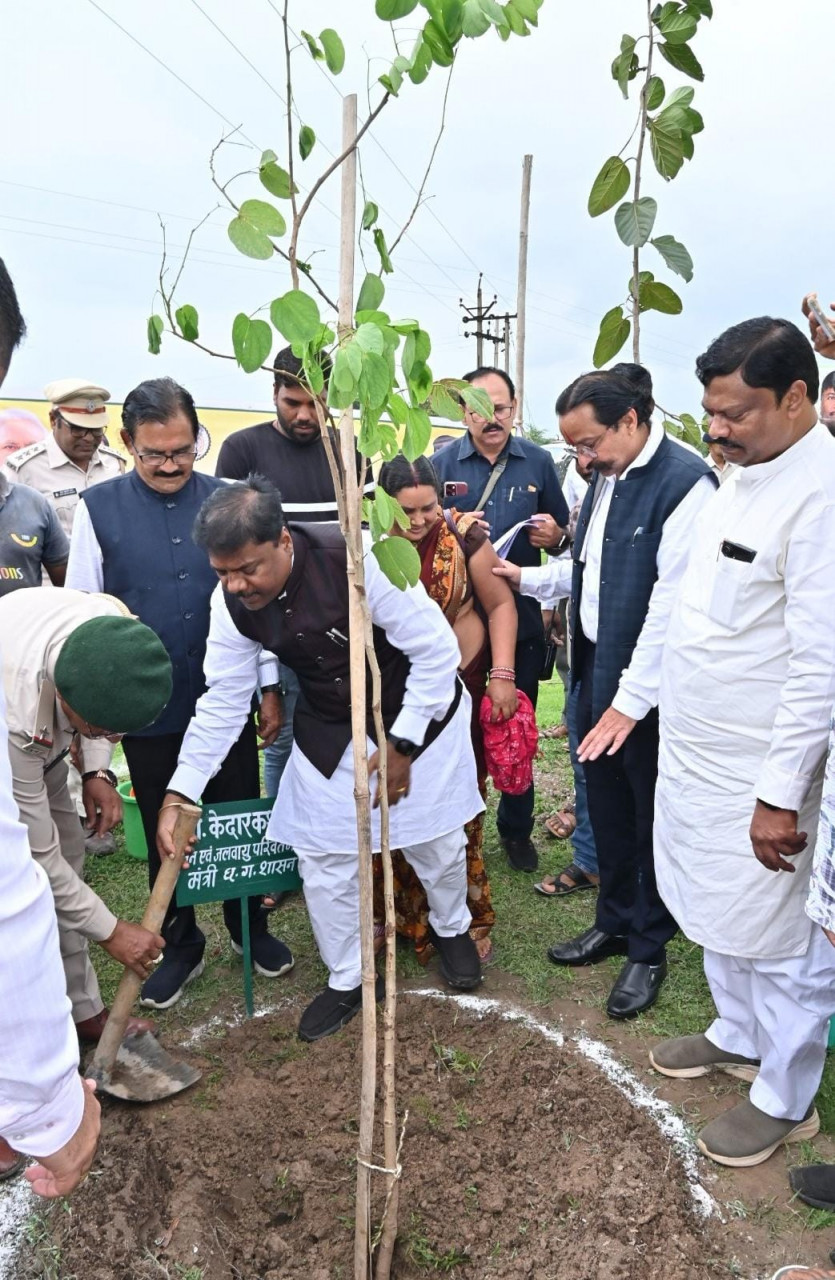 कृषि में छत्तीसगढ़ का नया अध्याय बनाया धमतरी जिले ने कृषि में छत्तीसगढ़ का नया अध्याय बनाया धमतरी जिले ने
