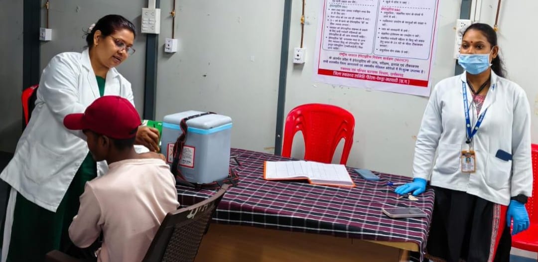 विश्व हेपेटाइटिस दिवस पर प्रदेशभर में जागरूकता, जांच और टीकाकरण अभियान को मिली गति