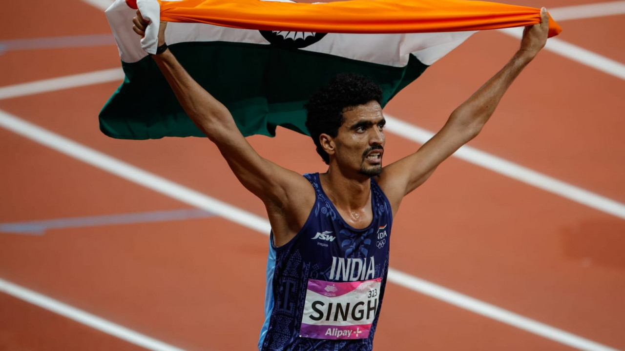 वित्त मंत्री श्री ओपी चौधरी ने राष्ट्रमंडल खेल 2026 में रजत पदक विजेता गुलवीर सिंह को दी बधाई