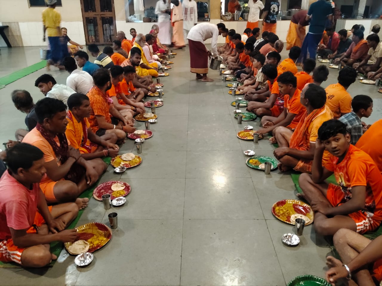उप मुख्यमंत्री श्री विजय शर्मा की पहल पर कावड़ यात्रियों के लिए निःशुल्क भोजन, विश्राम और सेवा की व्यवस्था