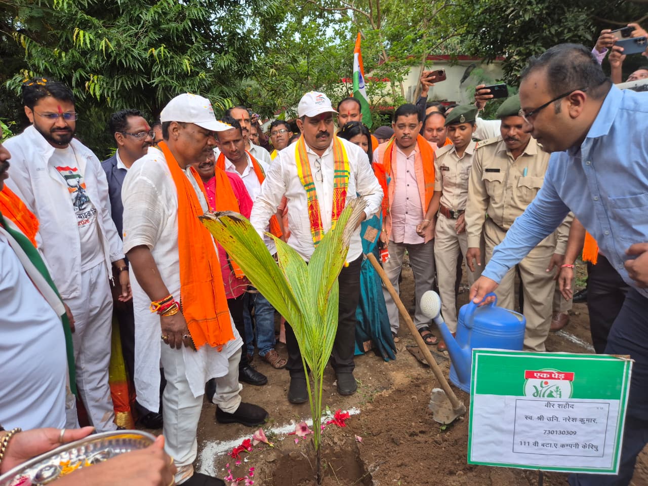 उप मुख्यमंत्री श्री विजय शर्मा और वन मंत्री श्री केदार कश्यप के नेतृत्व में बारसूर पहुंची बाइक तिरंगा यात्रा