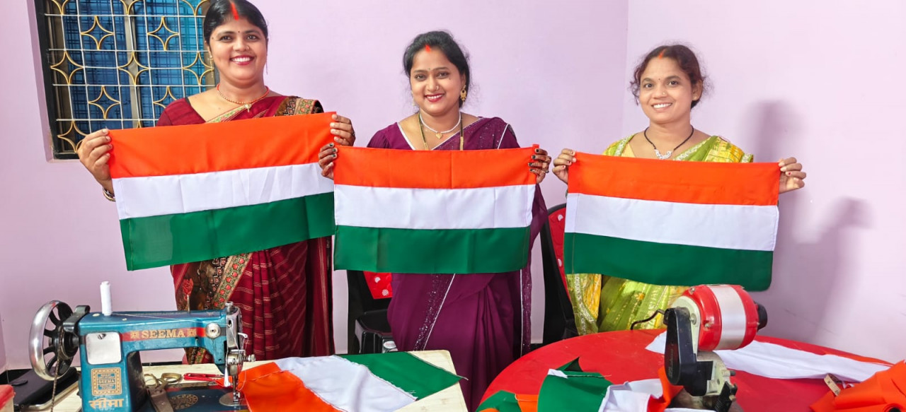 हर घर तिरंगा अभियान में महिलाओं की भागीदारी
