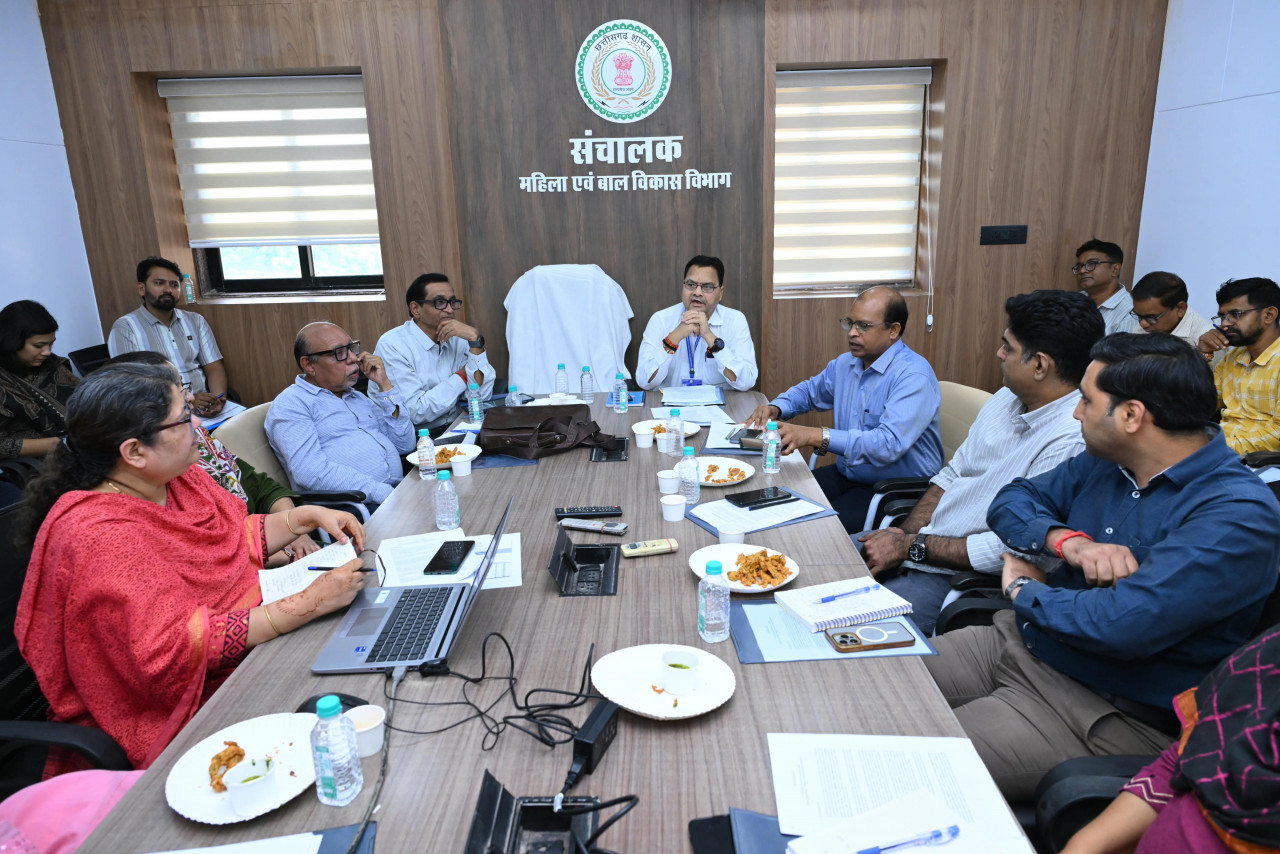 पोषण माह 2026 के सफल आयोजन को लेकर राज्य स्तरीय तैयारियों की समीक्षा पोषण माह 2026 के सफल आयोजन को लेकर राज्य स्तरीय तैयारियों की समीक्षा