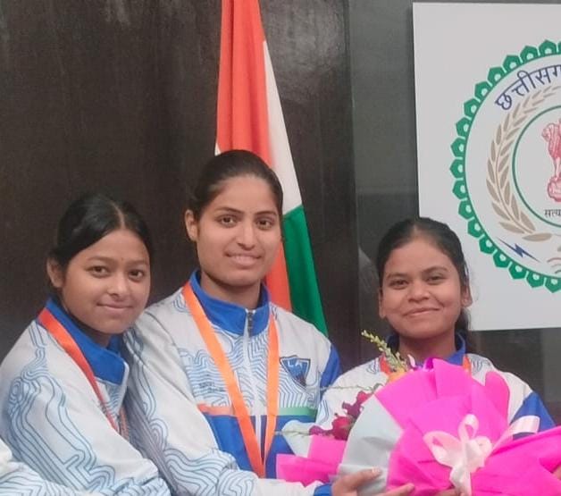 रायगढ़ की बेटियों ने अंतरराष्ट्रीय खेल मंच पर बढ़ाया देश का मान : वित्त मंत्री श्री ओ.पी. चौधरी रायगढ़ की बेटियों ने अंतरराष्ट्रीय खेल मंच पर बढ़ाया देश का मान : वित्त मंत्री श्री ओ.पी. चौधरी