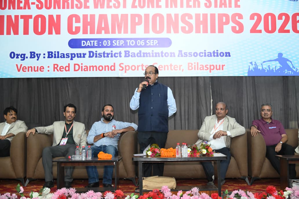 उप मुख्यमंत्री श्री अरुण साव ने वेस्ट जोन इंटर स्टेट बैडमिंटन प्रतियोगिता के विजेताओं को किया पुरस्कृत