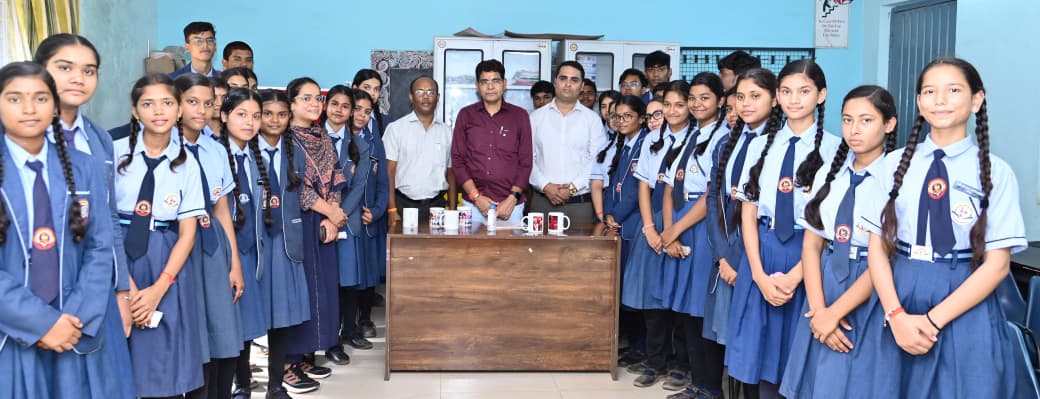 व्यावहारिक गतिविधियां विद्यार्थियों में उद्यमिता, नेतृत्व क्षमता,आत्मनिर्भरता और व्यावहारिक ज्ञान विकसित करने में मददगार – मंत्री श्री टंक राम वर्मा