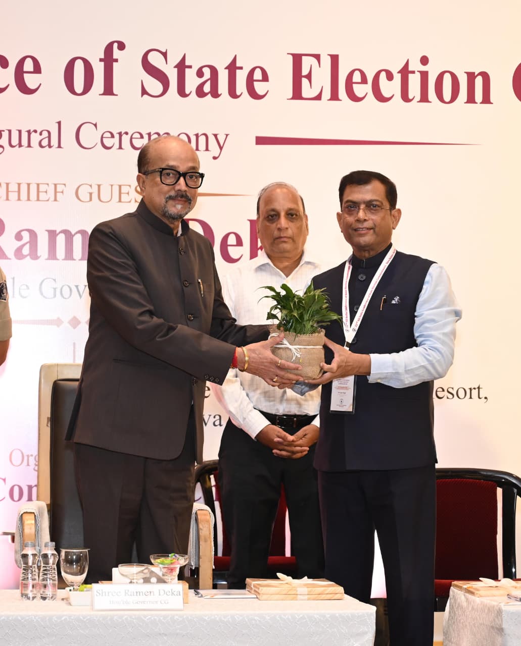 नवा रायपुर में राज्य निर्वाचन आयुक्तों के 32वें अखिल भारतीय सम्मेलन का राज्यपाल श्री रामेन डेका ने किया शुभारंभ