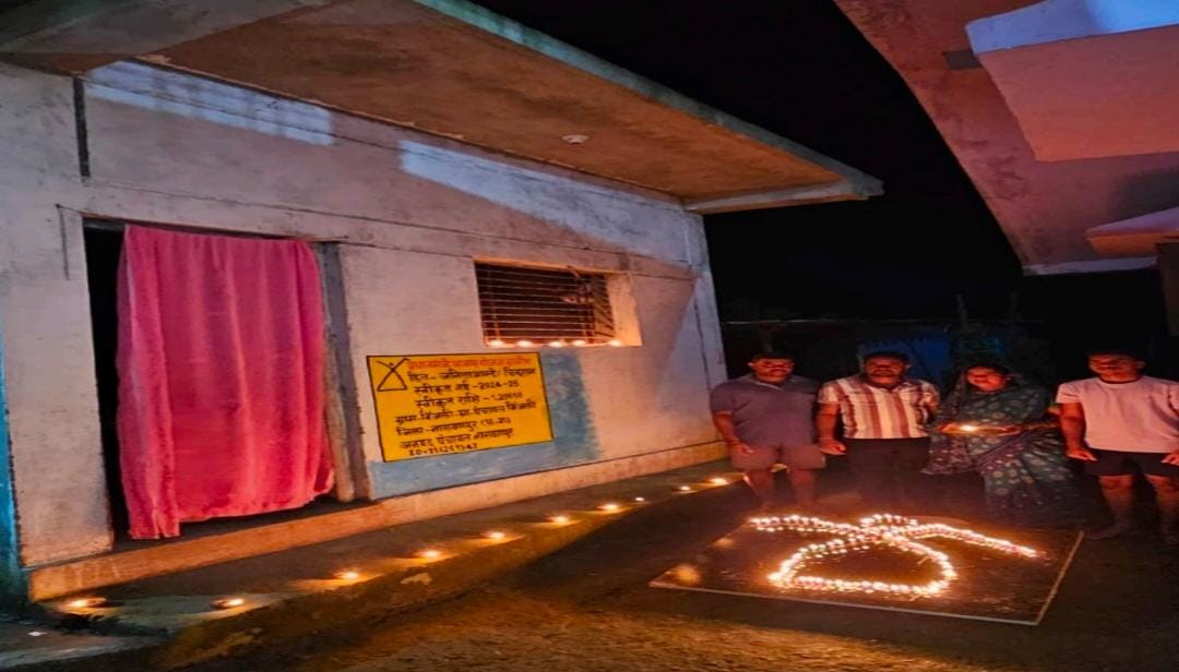 सेवा संकल्प अभियान: नारायणपुर में पीएम आवासों पर जले दीप