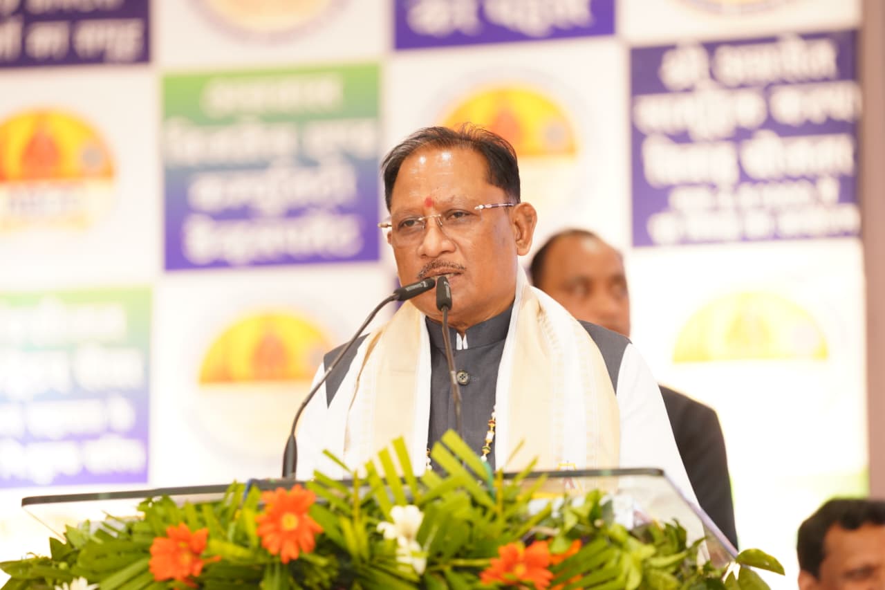 औद्योगिक नीति 2024-30 से प्रदेश में निवेश और रोजगार को नई गति, अब तक 8.23 लाख करोड़ रुपए से अधिक के निवेश प्रस्ताव प्राप्त