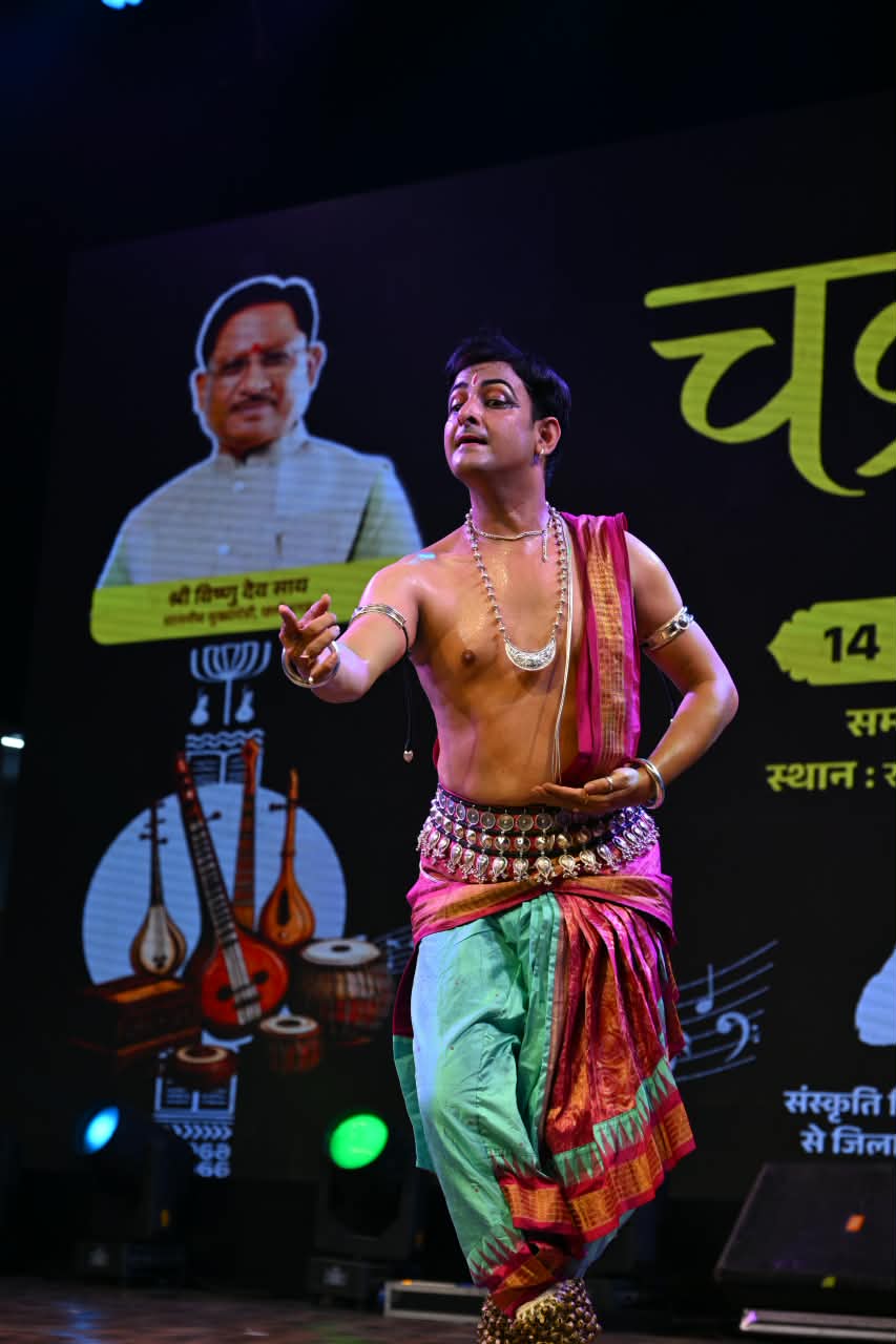 ओडिसी की शास्त्रीय छटा में सजी गौरीशंकर दाश की भावपूर्ण प्रस्तुति