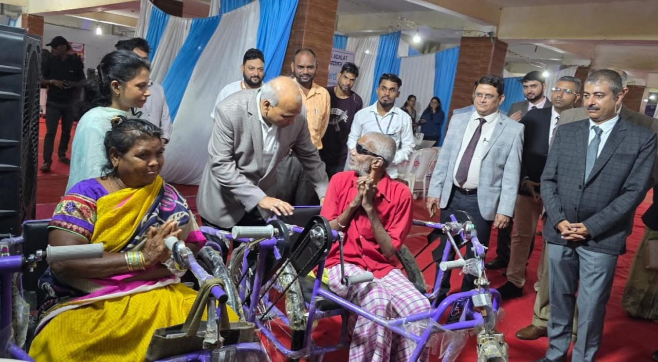सहायक उपकरणों से दिव्यांगजनों को मिला संबल, आत्मनिर्भरता की ओर बढ़ा कदम