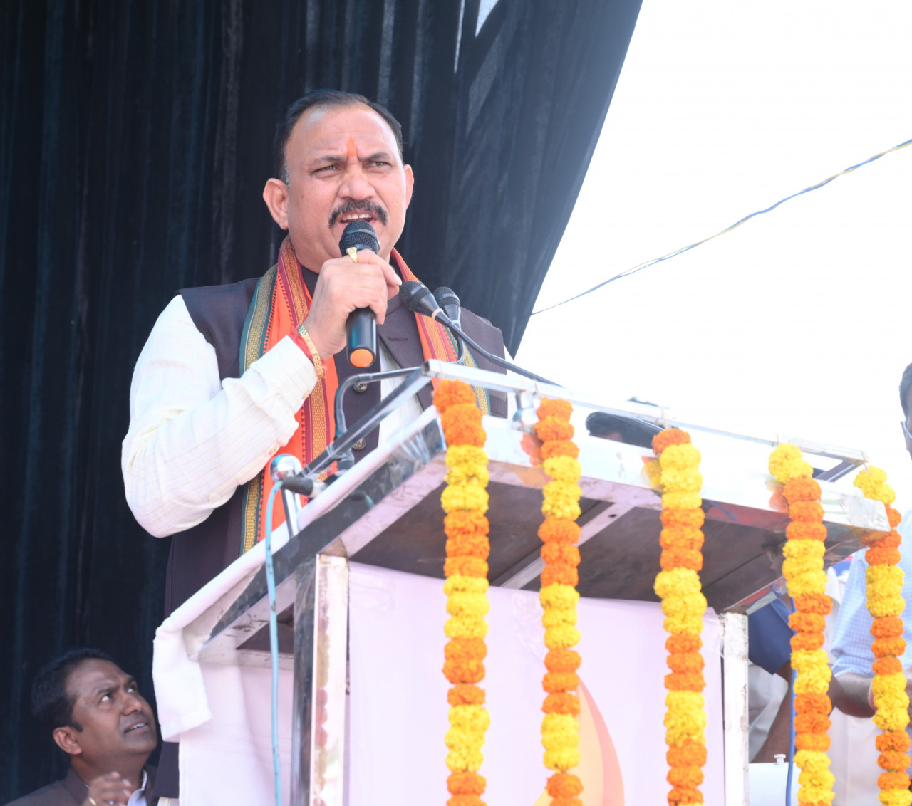 जनसेवा से राष्ट्रसेवा के 25 वर्ष के संकल्प के साथ जिले में निकली सेवा ज्योति यात्रा