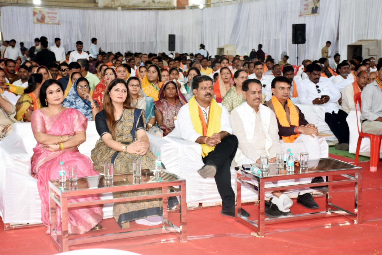 सेवा संकल्प अभियान के तहत कबीरधाम में निकली भव्य सेवा ज्योति यात्रा, उप मुख्यमंत्री श्री विजय शर्मा हुए शामिल