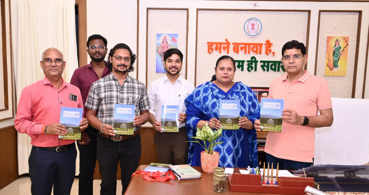 शोधग्रंथ पर्यावरण संरक्षण और अकादमिक उत्कृष्टता का उत्कृष्ट संगम – उच्च शिक्षा मंत्री श्री टंक राम वर्मा