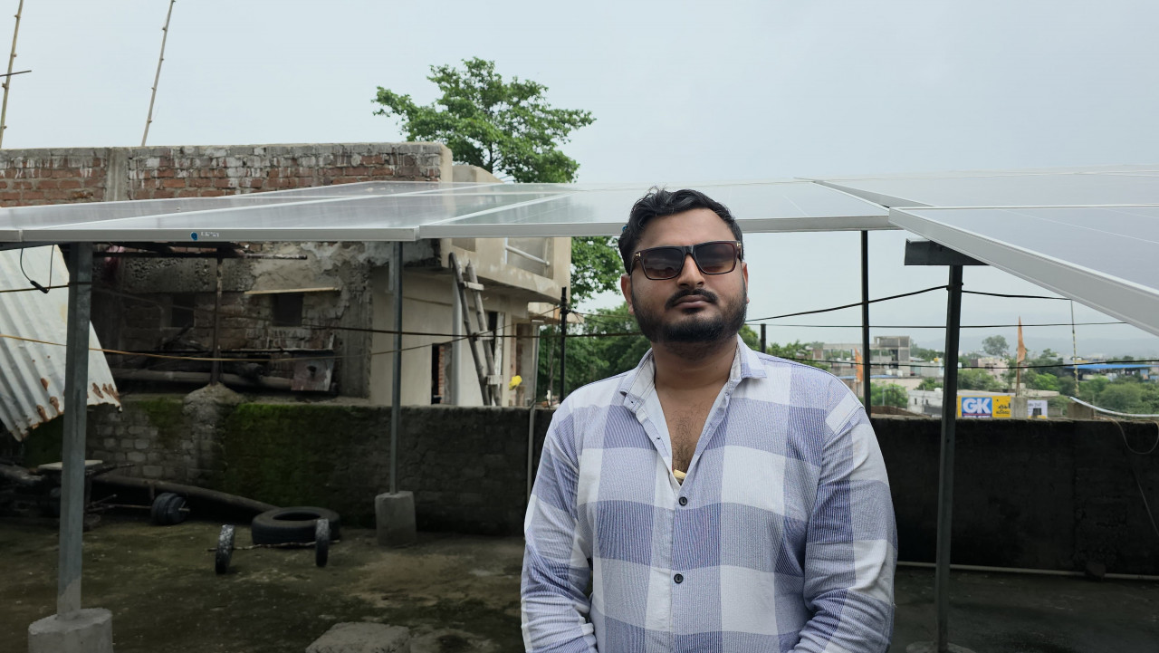 विशेष लेख : जनकल्याणकारी योजनाओं से बदल रही सरगुजा की तस्वीर, आत्मनिर्भरता और समृद्धि की ओर बढ़ रहे परिवार